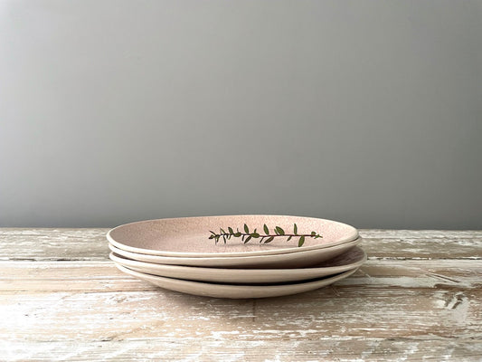 Wonki Ware 16-Piece Dinner Service - Pink -  Patterned