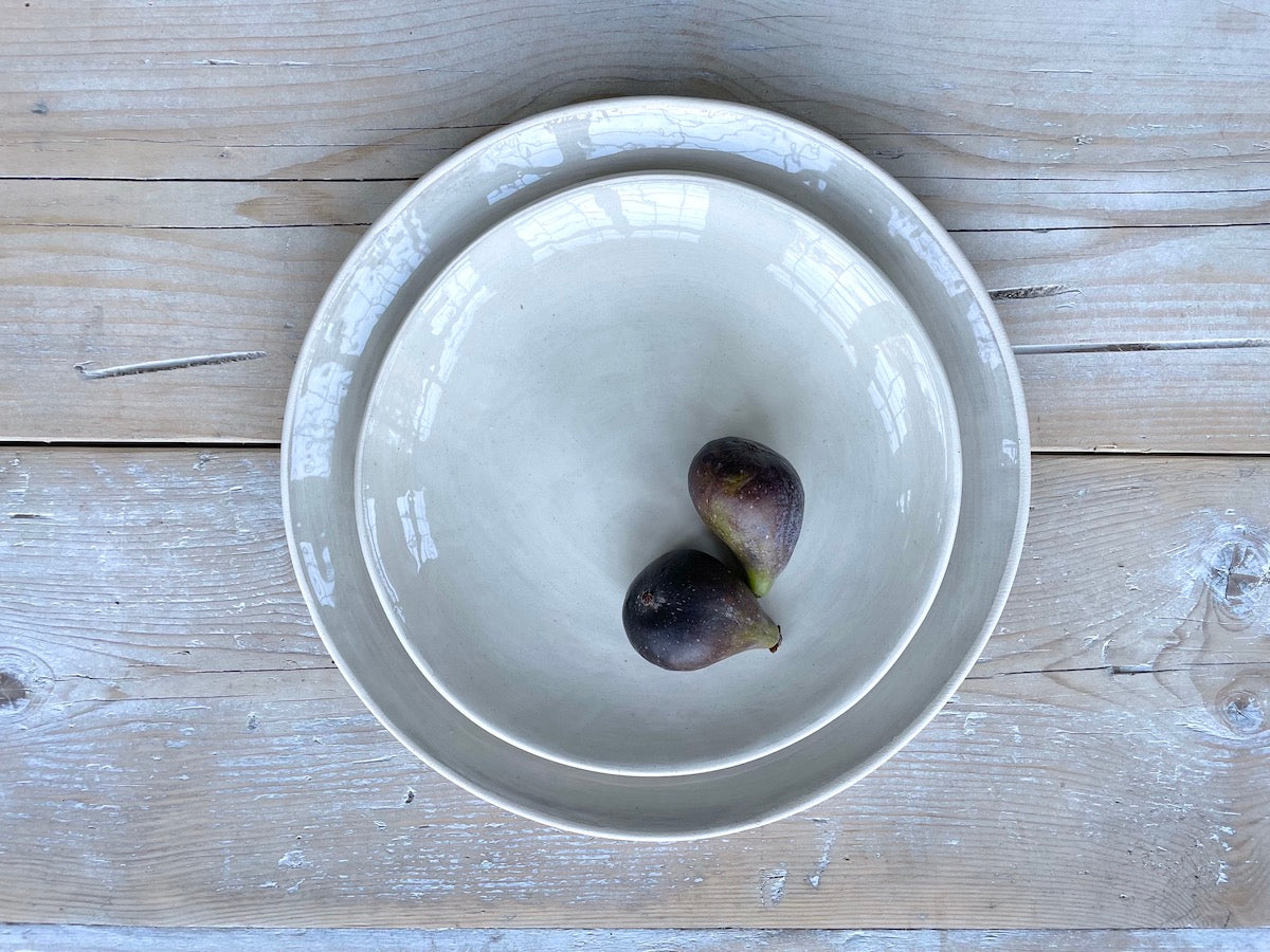 Wonki Ware Side Plates 23cm - Plain Wash Warm Grey - Set of 4