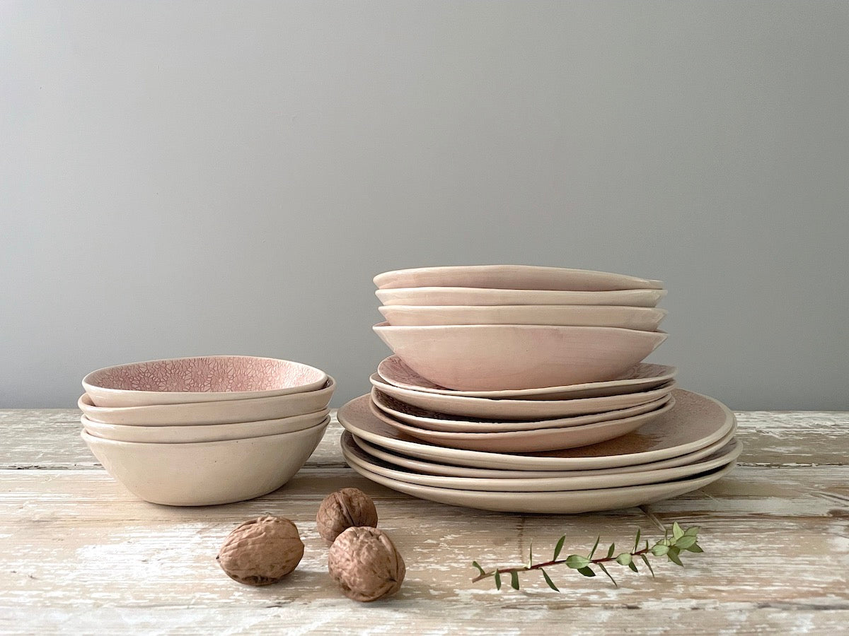Copy of 16-Piece Dinner Service - Pink - Patterned