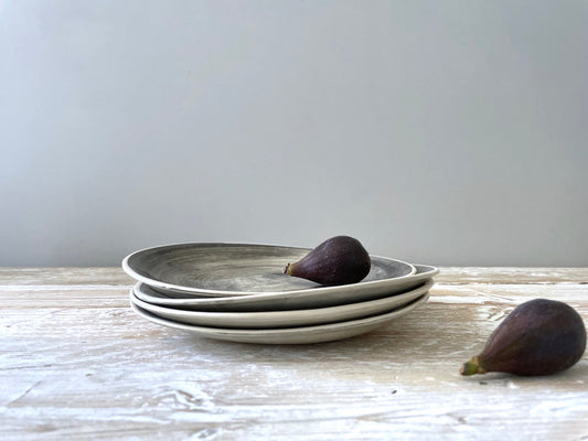 Wonki Ware Side Plates 23cm - Plain Wash Charcoal - Set of 4