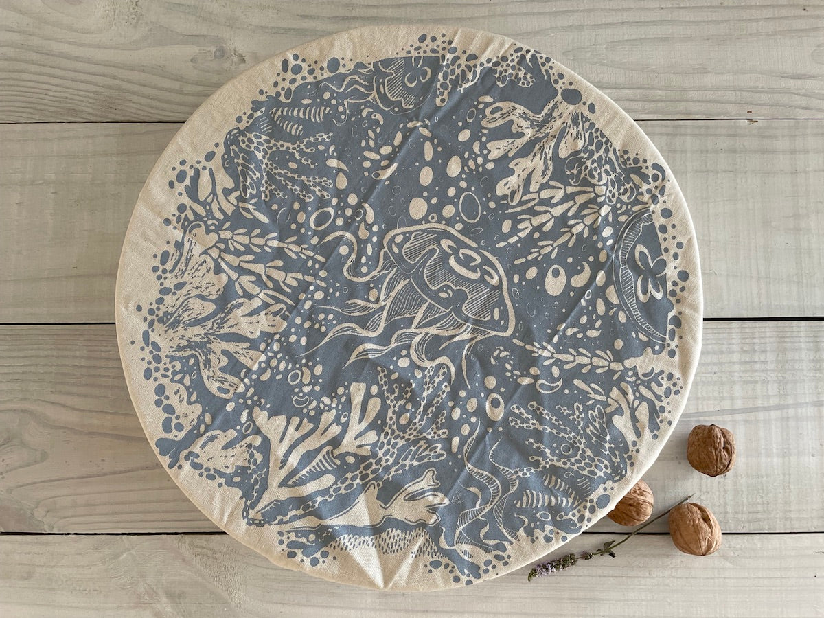 Halo Dish and Bowl Cover Large Set of 3 African Flowers | Gabriele Jacobs