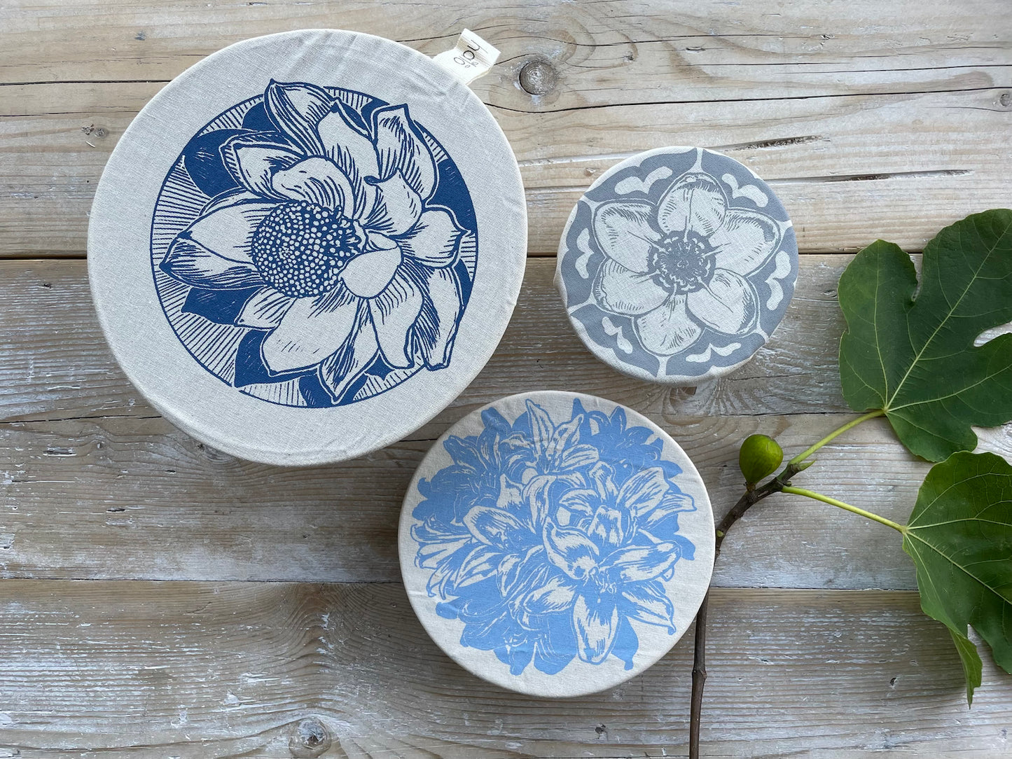 Halo cotton dish covers - Small Set of 3 African Flowers