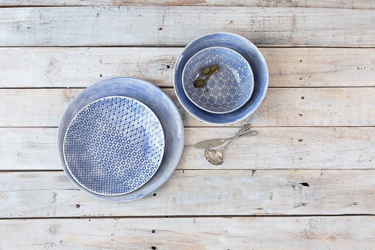 16-Piece Dinner Set - Blue Patterned & Blue Wash