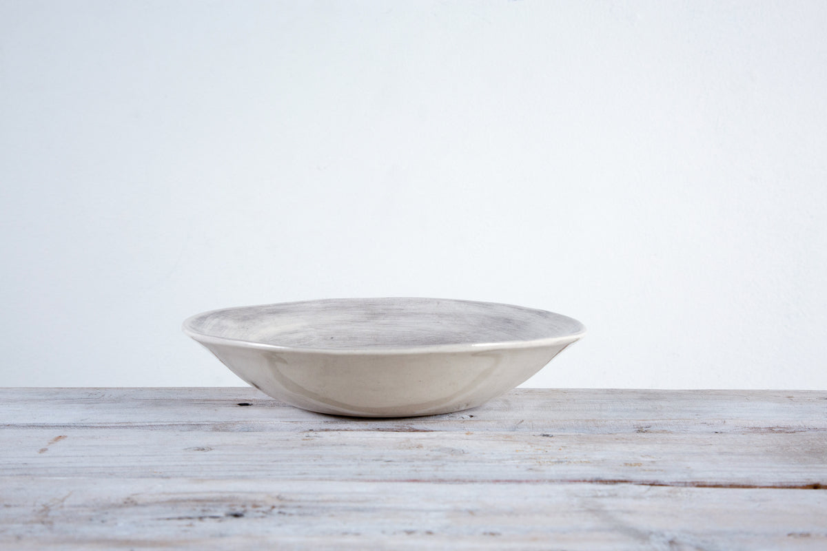 Wonki Ware 16 Piece Dinner Service – Plain Wash – Warm Grey