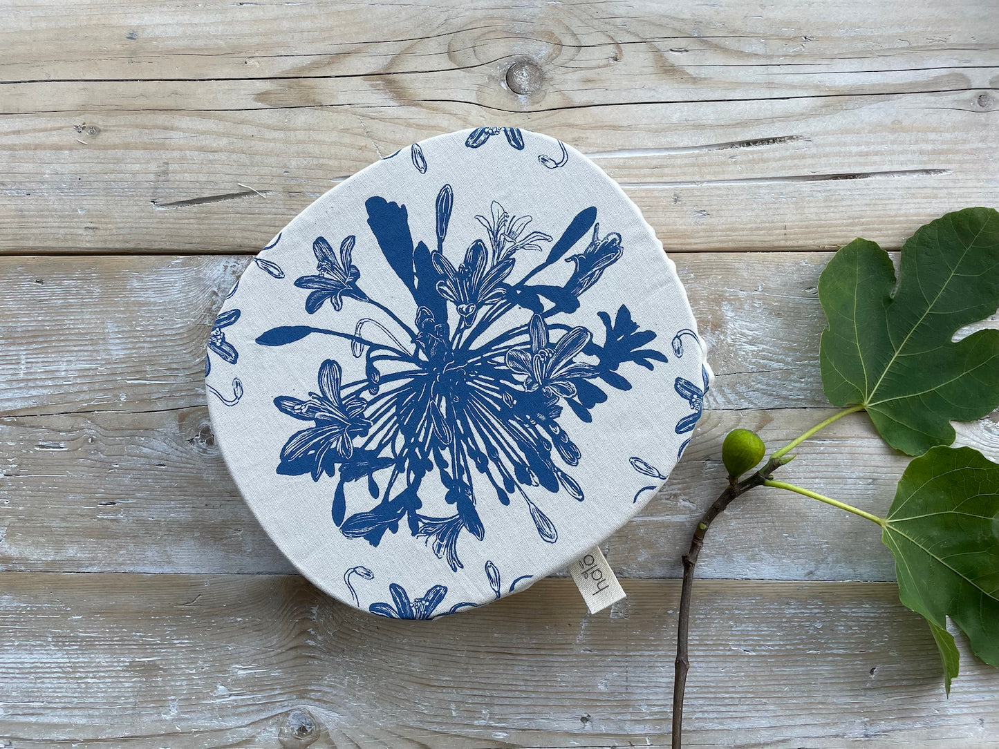 Halo Dish and Casserole Cover Square African Flowers | Gabriele Jacobs